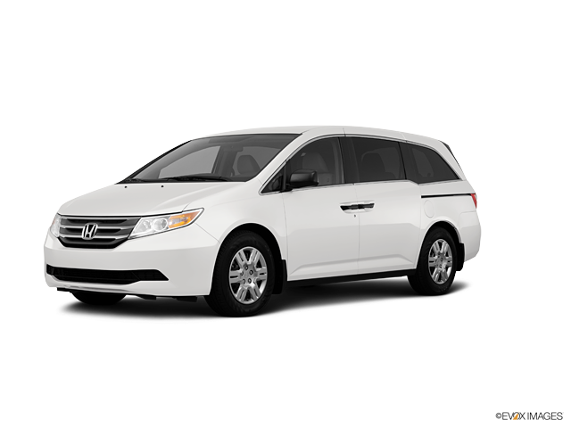 2013 Honda odyssey white diamond pearl #5